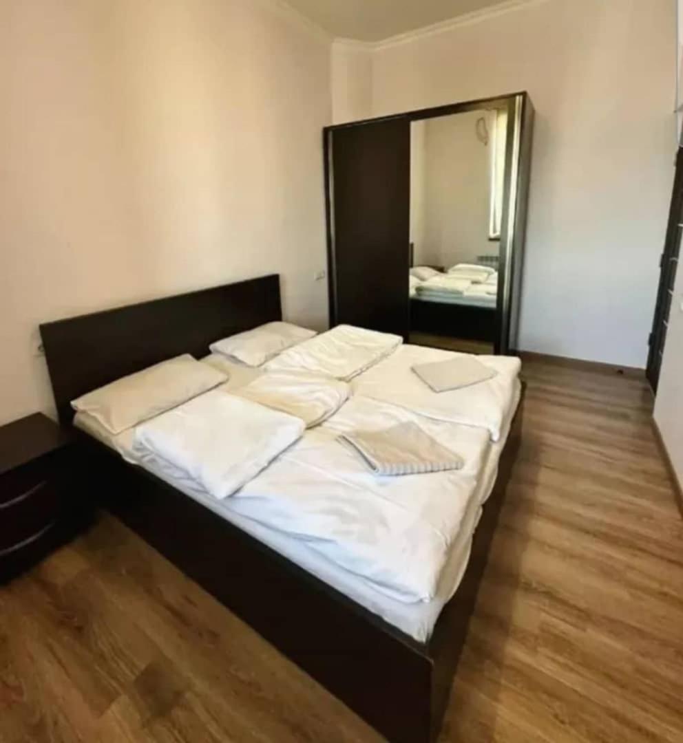 Elite Apartments Erivan Dış mekan fotoğraf